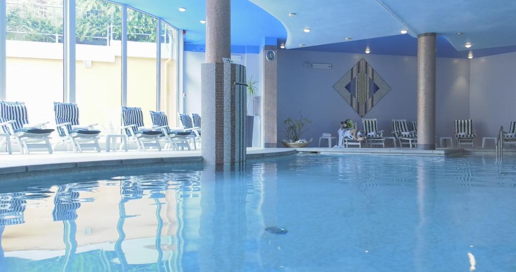 Hotel Centro Benessere Gardel Арта-Терме Экстерьер фото